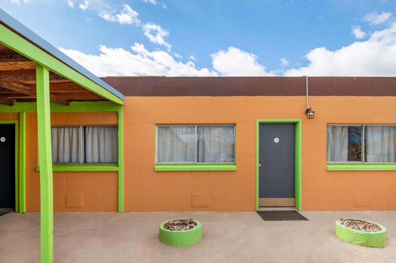 Oyo Hotel Hanksville, Ut 외부 사진